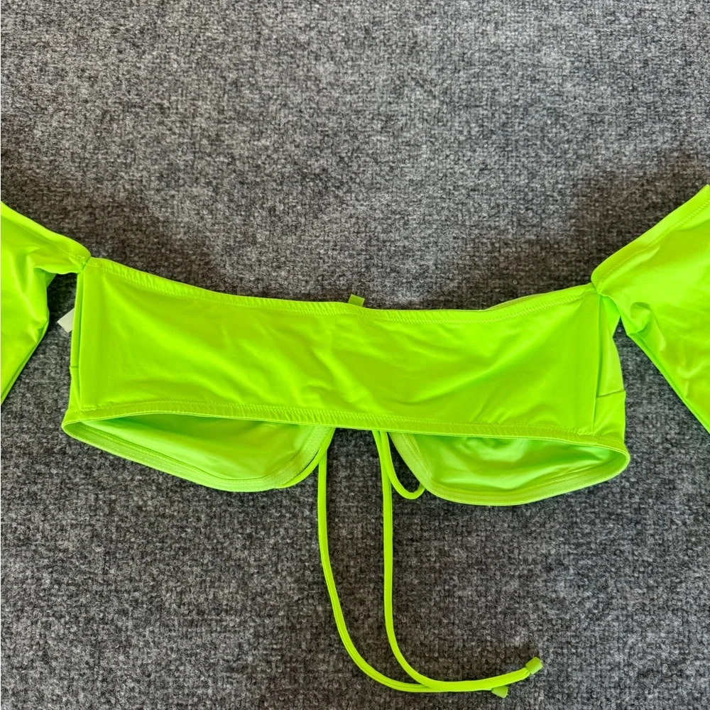 SWIM‎ SWIM LONG SLEEVE BIKINI TOP NEON GREEN SIZE XL